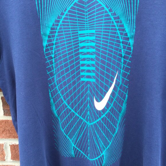Nike Dri Fit Tee Mens XL Athletic Cut Navy Football Graphic - Picture 3 of 8